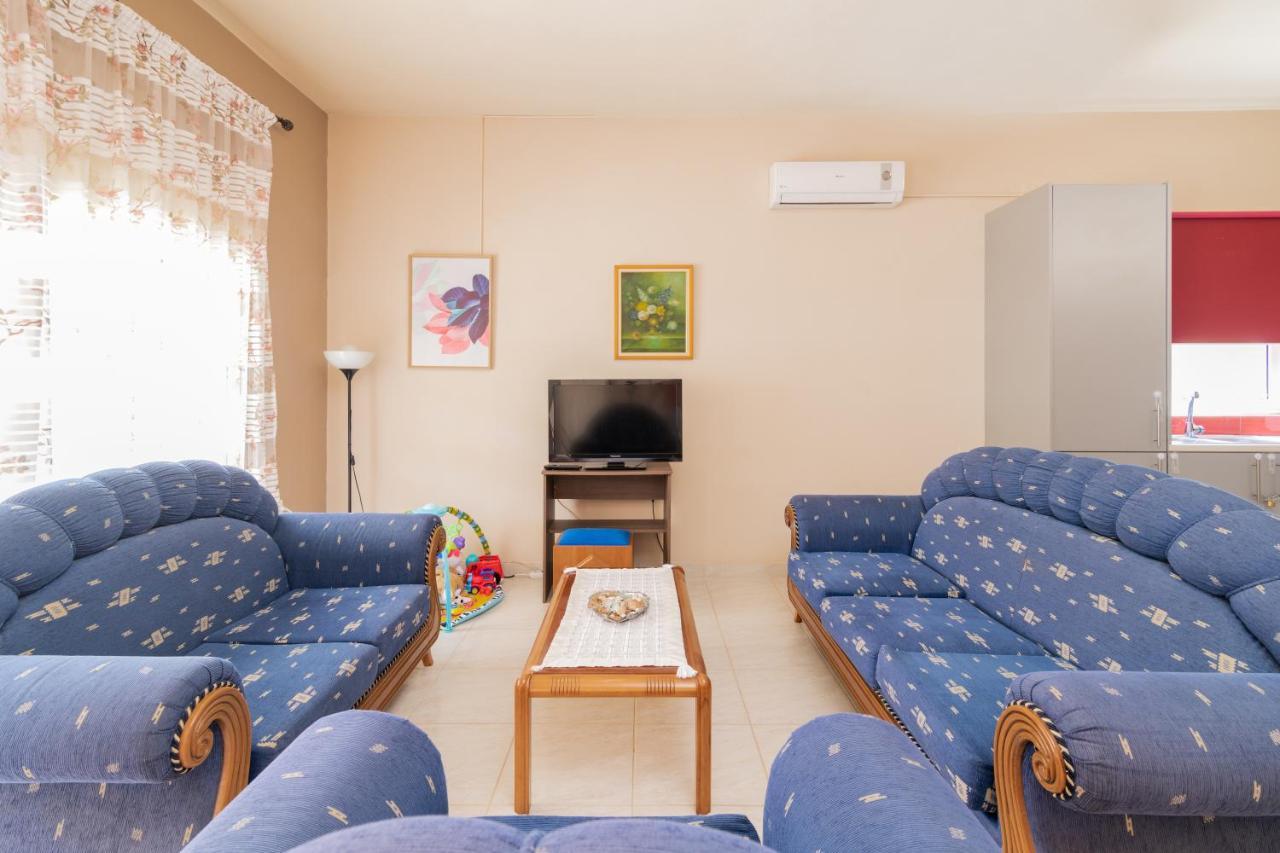 Villa Stergios House à Kalamákion Extérieur photo